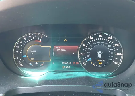 2016 Ford Explorer Platinum z USA, uszkodzony, nr VIN 1FM5K8HT5GGC71419